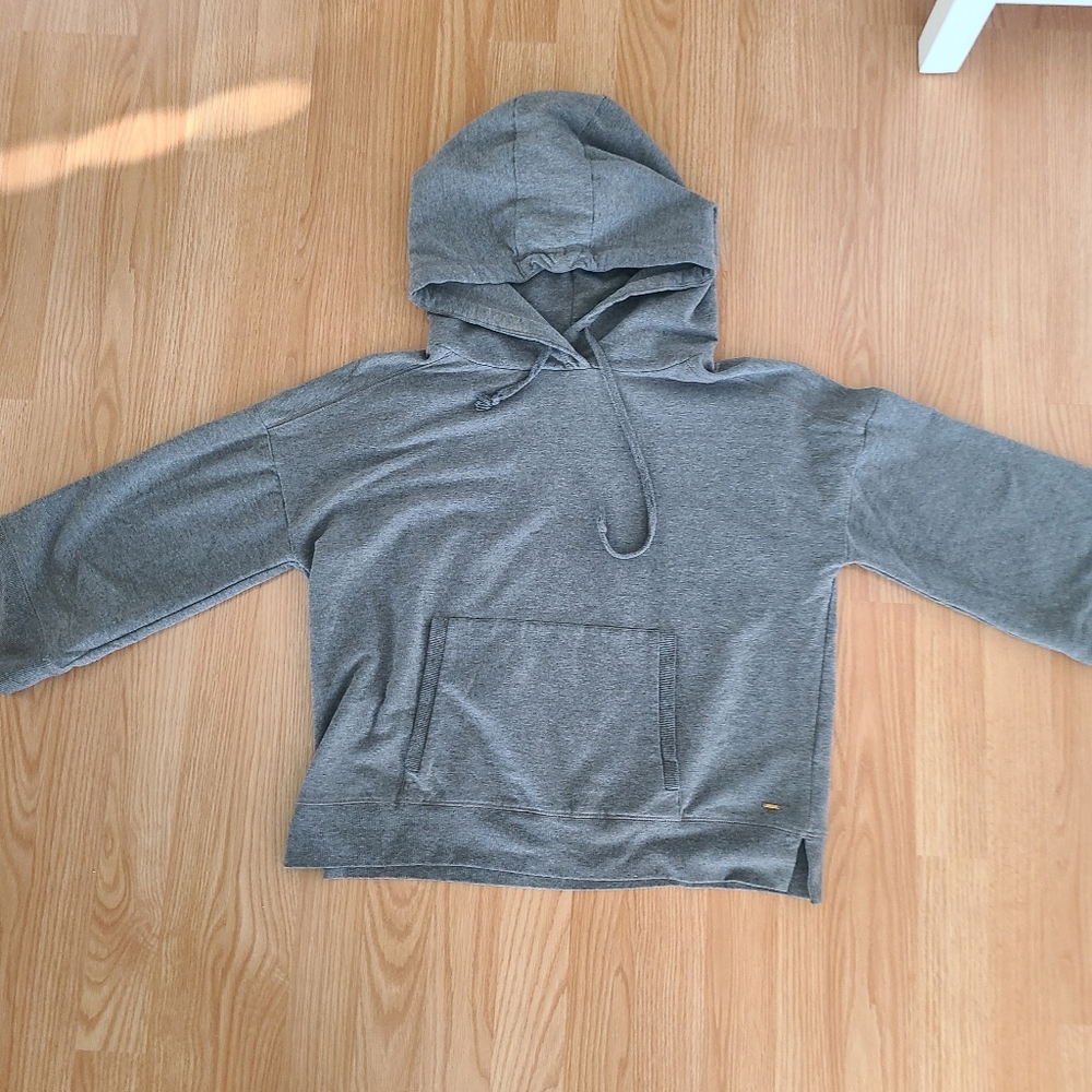 PART TWO Crop Sleeve Hoodie